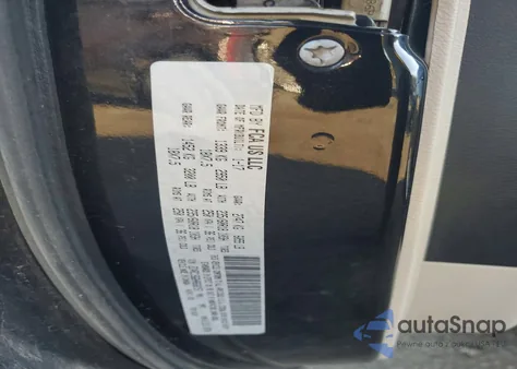 2017 Chrysler Pacifica Touring L из США, поврежденный, VIN 2C4RC1BG6HR668157